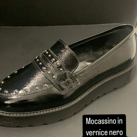 Mocassini in vernice