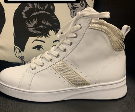 Nero Giardini snacker modello converse