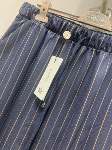 Quiin21 Tailleur curvy gessato - immagine 2