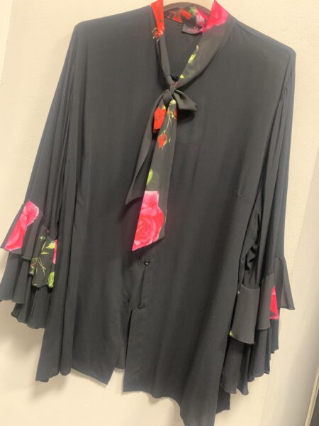 Sophiacurvy Camicia jabot con rose