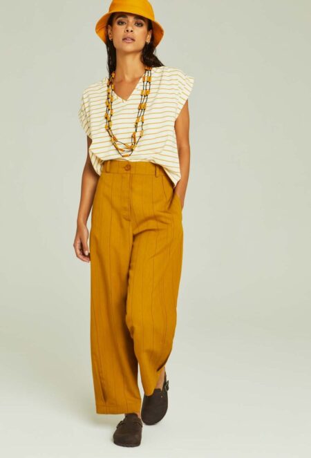 Victoria C pantalone
