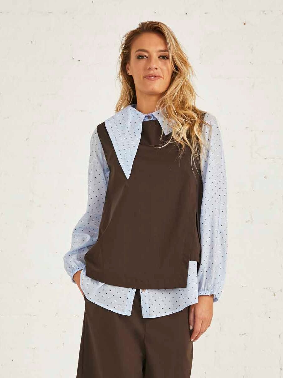 Victoria C top in cotone dal taglio asimmetrico